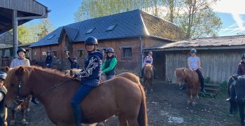 Sortie à la ferme - Section scolaire Équitation